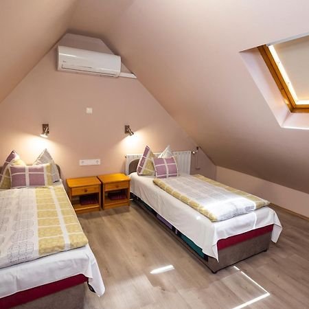 Cecey Apartman Erlau Exterior foto