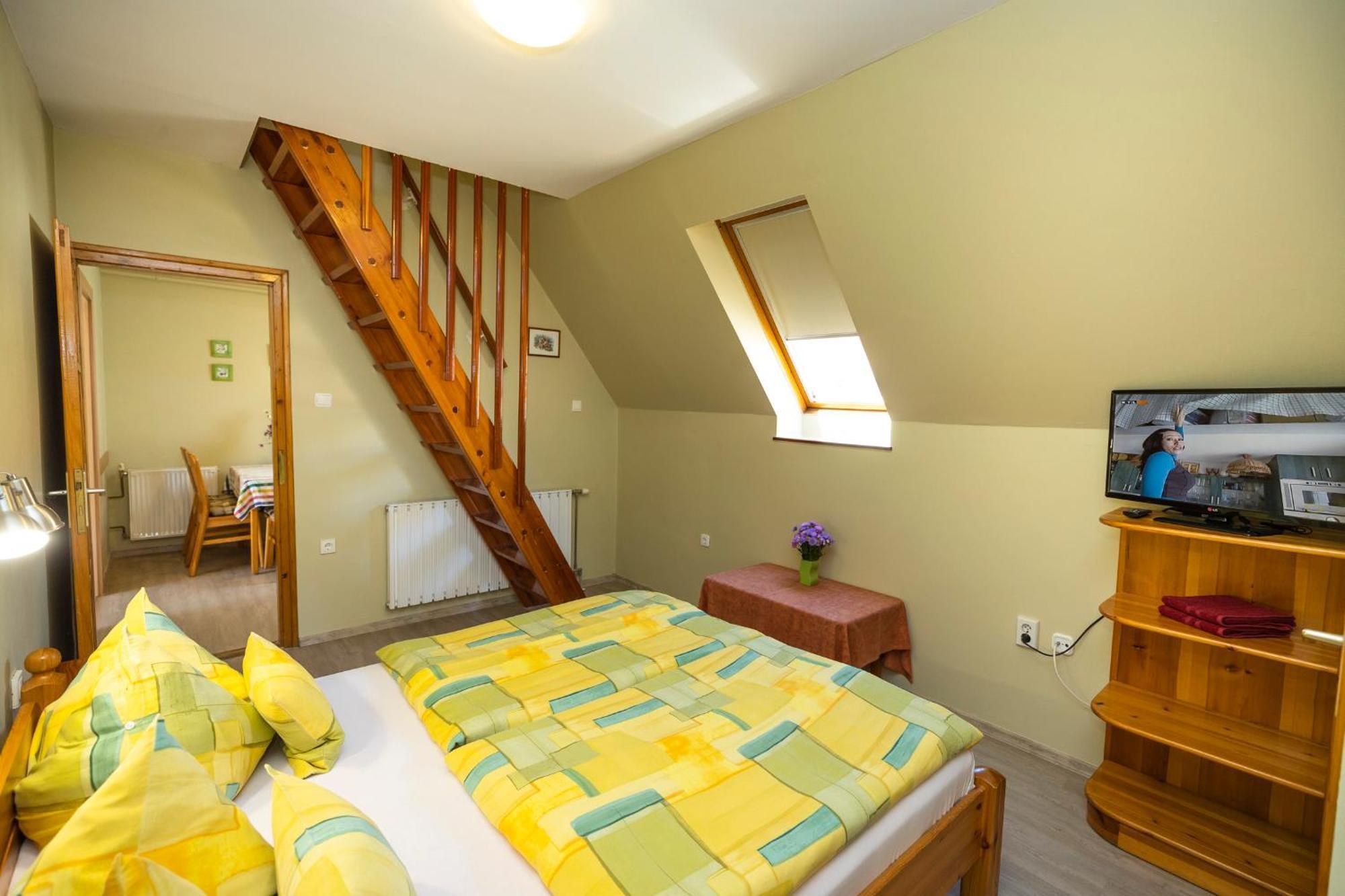 Cecey Apartman Erlau Exterior foto